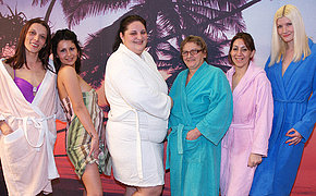 Check out a hot all female sauna with matures